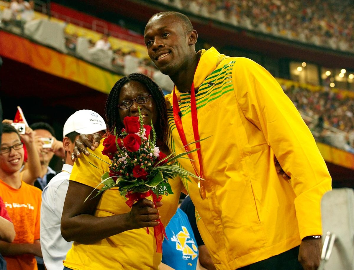 2008-0816-Usain-Bolt-mom-Jennifer-opgp-46421.jpg